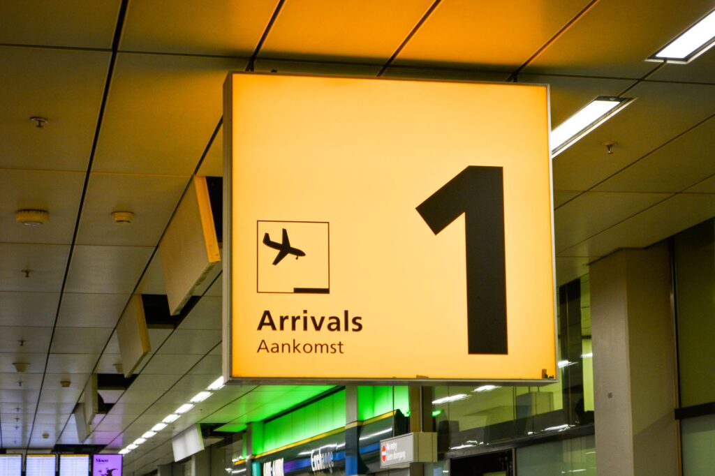 Airport SIM Cards vs eSIM: Which Should You Buy in 2026?